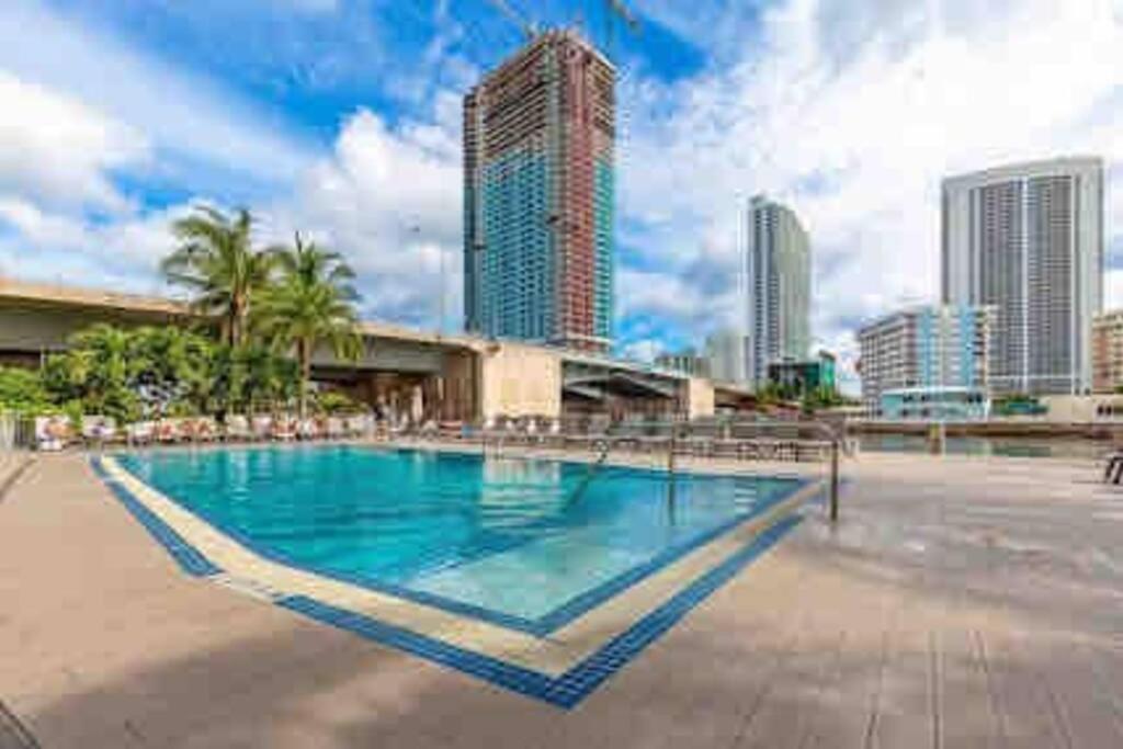 Beachwalk Resort & Condos ハランデール・ビーチ エクステリア 写真