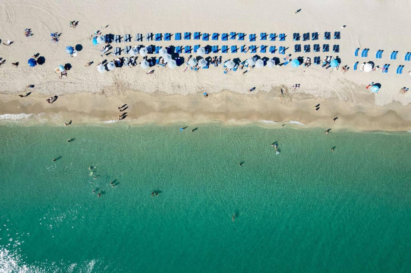 Beachwalk Resort & Condos ハランデール・ビーチ エクステリア 写真